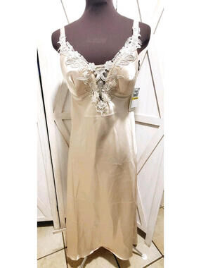 Flora Nikrooz Maxi Night Gown Almond Stella Charmeuse Long Embroidered Size M